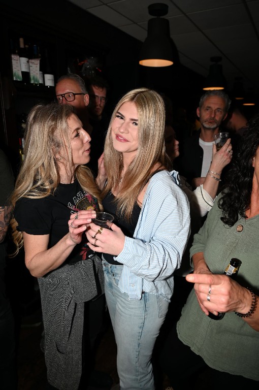 ../Images/10 jaar Ro's Barbershop 249.jpg